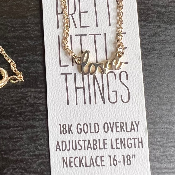 NWT Kris Nations18K Gold Delicate Love Necklace